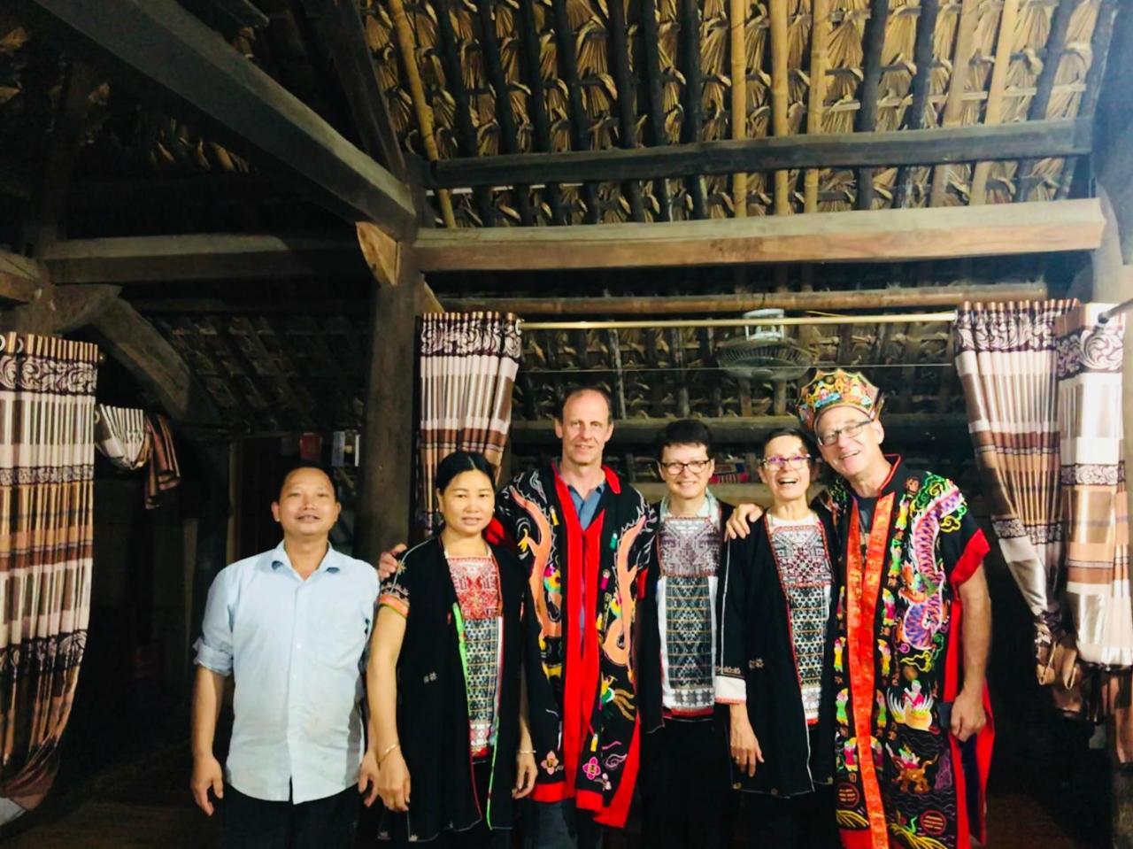Vulinh Family -Homestay Yen Binh Esterno foto